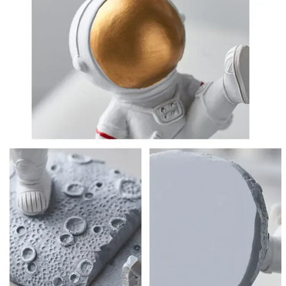 Astronaut Style Mobile Phone Stand Holder